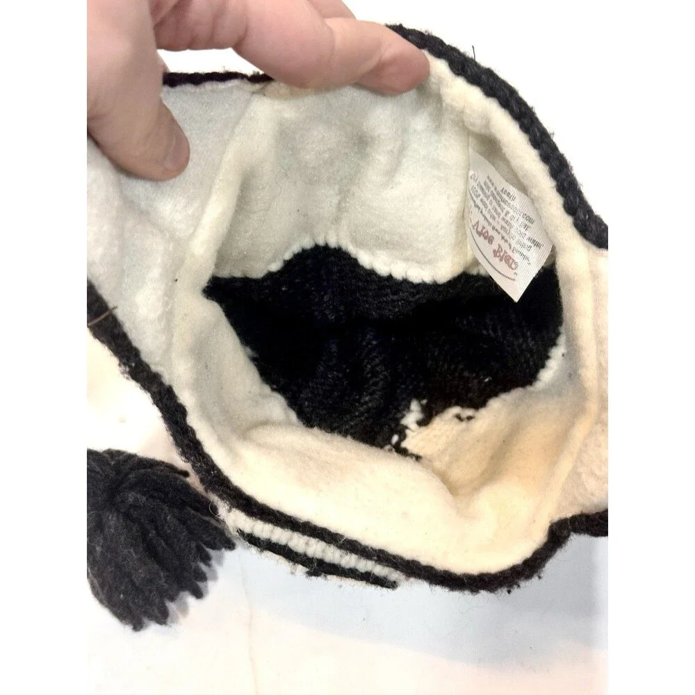 Vive Bien Husky Dog Wool Knit Beanie Hat Fleece Lined Youth Arts of Ecuador